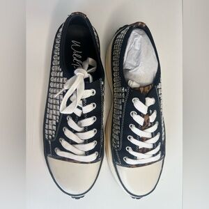 New Wild Pair Black and White Sneakers with leopard print and studs. Size 10